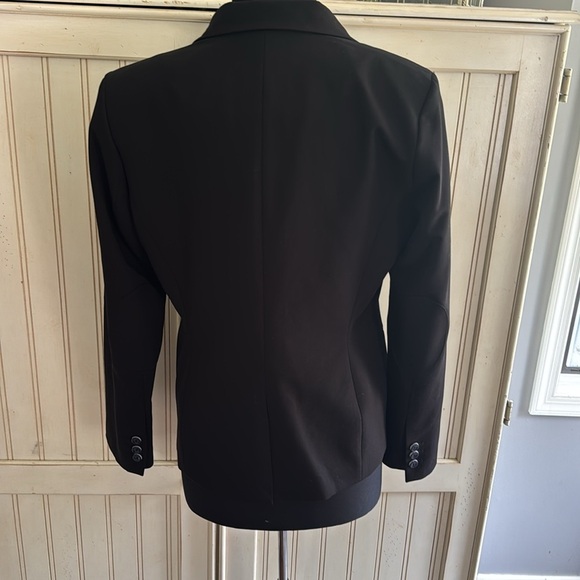 Tommy Hilfiger Woman’s Black Blazer with Striped Lining - Picture 5 of 14
